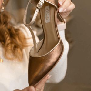 STILETTO CUERO BRONCE