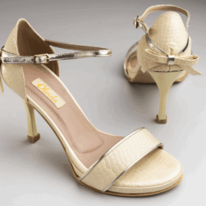 SANDALIA CROCO MANTECA C/ MOÑO