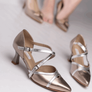 STILETTO CUERO PELTRE /PLATA